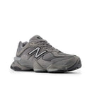 Tênis New Balance 9060 Cinza