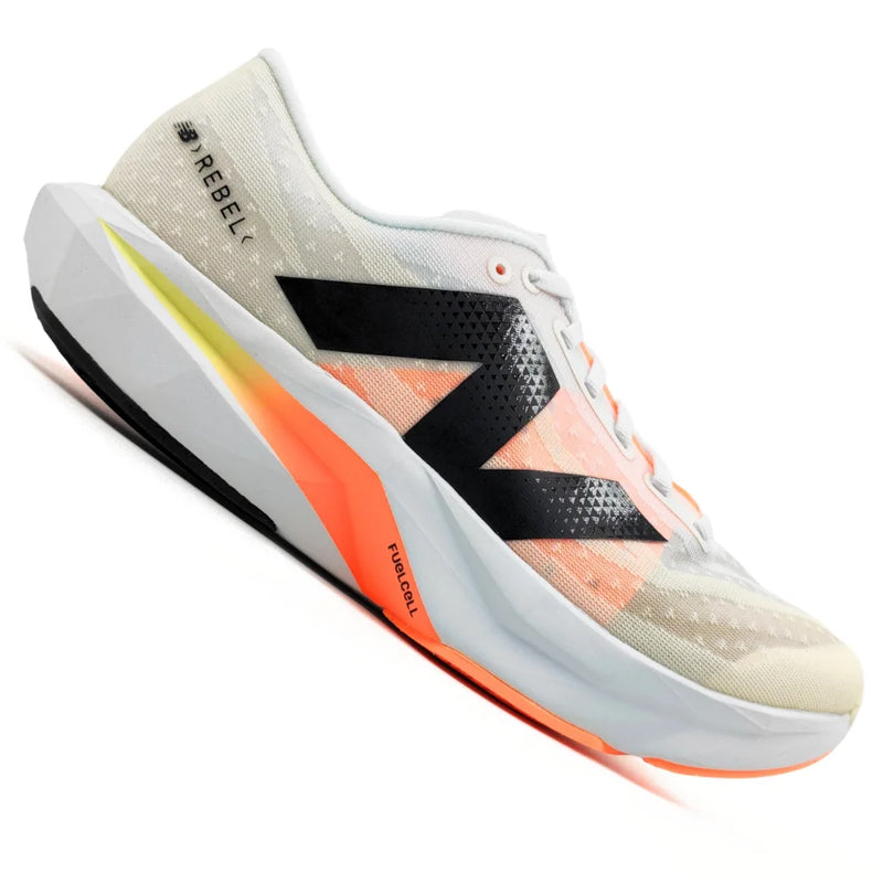 Tênis New Balance FuelCell Rebel V4 Branco e Laranja