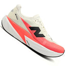 Tênis New Balance FuelCell Rebel V5 Branco e Coral