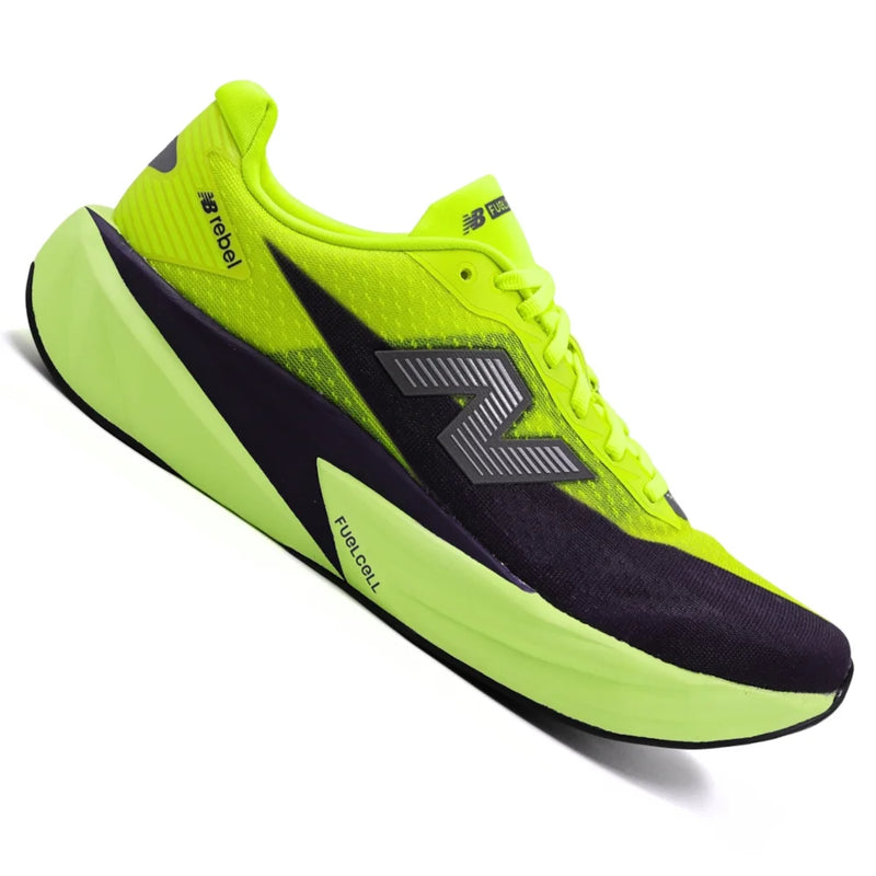 Tênis New Balance FuelCell Rebel V5 Verde e Roxo