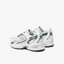 530 White Mint–Elegante