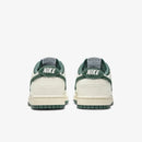 Dunk Low Athletic Department Deep Jungle–Confortável