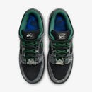 There Skateboards x SB Dunk Low Anthracite and Gorge Green–Confortável